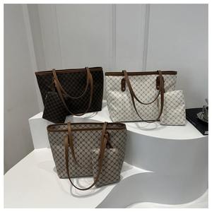 Handmade Genuine Leather Lady's Messenger Bag Retro Crossbody Secure Zipper Diamond Lattice Pattern Durable Casual Travel Single - Product Image 3