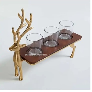Nuevo diseño de Reno dorado Metal/vidrio 3 portavelas de luz de té para el hogar y portavelas decorativo de Navidad - Product Image 1