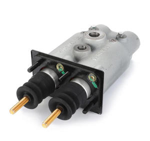 Pour Valtra 205 305 365 <span class=keywords><strong>405</strong></span> 465 565 665 Maître-<span class=keywords><strong>cylindre</strong></span> de frein ACV0779850 - Product Image 1