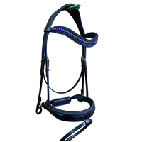 Bridon d'entraînement en cuir noir pour cheval, avec frontale et muserolle ornées de cristaux bleus, pour le dressage et les concours.