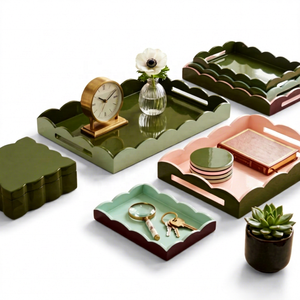 Ensemble de plateaux laqués, plateau décoratif à bords festonnés avec blocs de couleur, plateau de service haut de gamme pour hôtels - Product Image 1