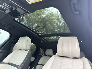 Range Rover Velar 2019 Usado en Buenas Condiciones - Product Image 4