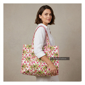 Sac fourre-tout matelassé fait main à fermeture éclair, imprimé palmiers tropicaux, grand sac de plage d'été, sac de voyage pour femme, vente en gros - Product Image 1