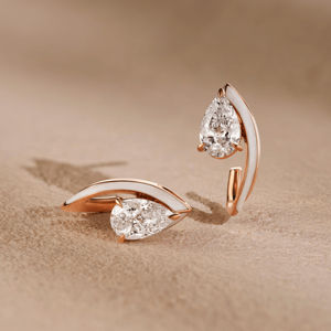Boucles d'oreilles Huggie en or rose avec diamants taille poire, bijoux de luxe pour femme, forme goutte d'eau, pour mariage - Product Image 3