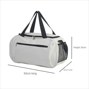 Sac de voyage unisexe personnalisé en toile rose avec logo, idéal pour le sport, la gym, les week-ends, pour femmes et hommes, vente en gros - Product Image 3