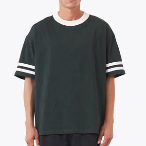 T-shirt en coton noir pour homme, manches courtes, col rond, coupe ample décontractée, longueur normale, couleur unie, bordure contrastée, tissu tricoté - Product Image 5