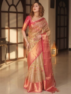 Sari KV Cream Kanjivaram de tela suave pura, hecho a mano, con blusa sin coser - Product Image 1