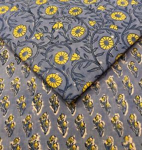 Tela de algodón estampada a mano de Jaipur, suave, premium, ligera, lista para exportación a granel, proveedor mayorista. - Product Image 1