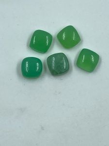 Pierre précieuse naturelle de chrysoprase, forme coussin authentique, 5 pièces, 5,85 carats, pour la fabrication de bijoux - Product Image 1