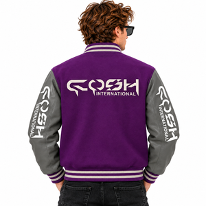 Blouson universitaire pour homme violet à blocs de couleur, col montant, boutonnage, manches en similicuir, appliqués, style baseball classique - Product Image 2