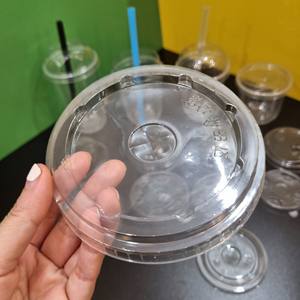 Tapa de Plástico PET Personalizada OEM, Libre de BPA, Venta Caliente de Fábrica, 90/93/95/98 mm, Tapas Desechables Transparentes para Vasos, Tipo Domo y Plano para Bebidas - Product Image 2