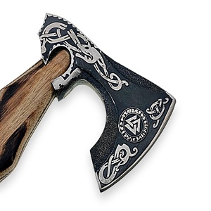 Hacha Vikinga Hecha a Mano de Grado Industrial con Funda de Cuero, Cabeza de Acero Inoxidable, Mango de Madera Personalizable, Herramienta para Camping - Product Image 3