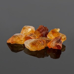 พลอยซิทรินมาเดราธรรมชาติแบบหยาบ ไม่ผ่านการขัดเจียร สำหรับทำเครื่องประดับ คริสตัลบำบัดคุณภาพสูง ประจำเดือนพฤศจิกายน - Product Image 6