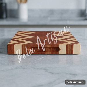 Tabla de cortar de acacia de grano final de primera calidad Bela Artisan, diseño geométrico en zigzag, 1.5 cm de grosor, apta para lavavajillas, con asa para carne - Product Image 3