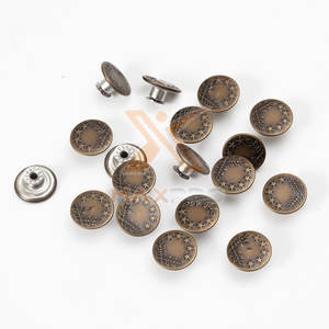 Botones de Hierro para Uniformes Ceremoniales en Venta en Línea, Botones de Hierro Profesionales para Uniformes Ceremoniales - Product Image 3