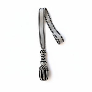 Nœuds d'épée personnalisés faits à la main avec logo, en ruban tressé confortable et franges en bouillon pour uniformes de défense personnelle - Product Image 5