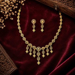 Wholesale Brass 14K18K24K Micron Gold Plated Turkish Design Short Fashion Necklaces Traditional Dubai Style <b>Wedding</b> Jewelry Set - Product Image 3