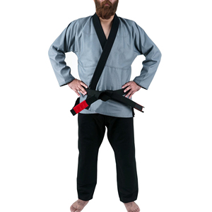 Uniforme de Karate Kimono con Estampado de Diseño Popular a Bajo Precio, Unisex, Traje de 2 Piezas, Liso, con Logotipo Personalizado para Hombre y Mujer - Product Image 1
