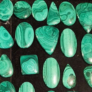 Lot de cabochons en malachite naturelle, vente en gros de pierres précieuses en malachite pour la création - Product Image 2