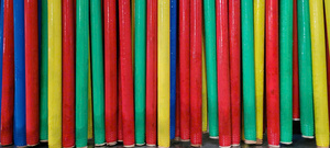 Manche de balai en bois durable avec poils rigides, design portable, coloré, pour le nettoyage des sols et des toilettes à la maison, style basique - Product Image 2