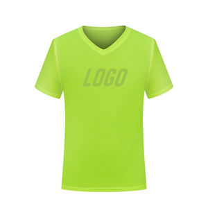 T-shirt personnalisé pour homme à col en V, 100 % coton peigné, infroissable, respirant, design vierge, manches courtes, coupe classique, personnalisable - Product Image 2