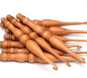 Ganchillo de Madera Simple de Calidad Premium con Mango Ergonómico, Diseño Recto Ecológico y Duradero para Trabajos con Hilo Fáciles - Product Image 1