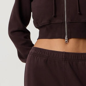 Design décontracté à manches longues / Modèle économique 2026 / Modèle court avec fermeture éclair pour femme avec logo personnalisé - Product Image 3