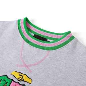 Sudadera Unisex AKA Grey Stripe Chenille Crest con Cuello Redondo, Bordado de Letras Griegas, Ajuste Cómodo, Ropa Casual Premium - Product Image 3