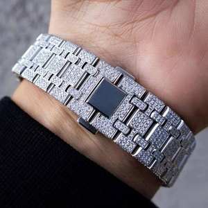 Black Ocean Jewels A.P. Reloj de Lujo Hip-Hop de Acero Inoxidable con Diamantes Moissanite, Cuarzo, Resistente al Agua 3BAR, Movimiento Japonés - Product Image 3