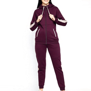 Chándal Rojo con Capucha para Mujer, Cierre de Cremallera Completo, Bolsillos Laterales, Ropa Casual para Otoño, Mezcla de Spandex y Poliéster - Product Image 2