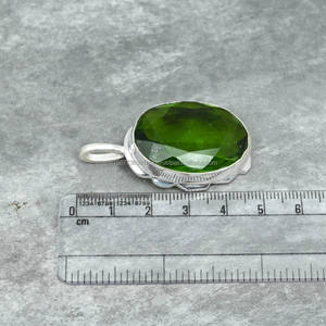 Pendentif en argent sterling 925, pendentif fait main péridot bijoux cadeau pour elle/lui cadeau de noël - Product Image 5