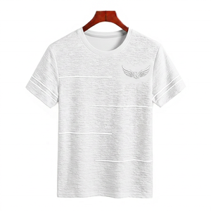Camiseta de Manga Corta a Rayas para Hombre con Logotipo de Ala, Cuello Redondo, Informal, Transpirable, de Punto, Corte Regular, de Poliéster - Product Image 2