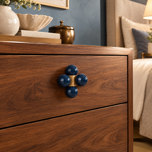 Pomo de Gabinete de Resina Azul Marino Premium con Centro de Madera Natural |   Tirador Decorativo para Muebles de Armario, Cajones y Alacenas - Product Image 4