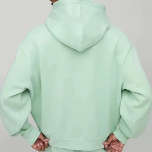 Conjunto de Sudadera con Capucha Oversize de Forro Polar Liso Estilo Urbano con Bordado y Estampado Puff, y Pantalones de Chándal de Dos Piezas para Hombre, Chándales Personalizados Tipo Pullover - Product Image 6