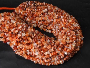 Perles d'Opale Mexicaine - Brutes, Polies, en Éclats et Pépites - Fil de 34 Pouces - 4-5 MM - Trou d'environ 0,5 MM - Certifiées par un Certificat Tierce Partie - Pierre de Grossiste - Product Image 3