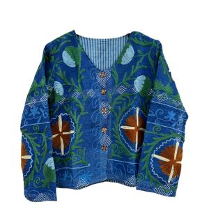 Nueva chaqueta Kantha bordada Suzani hecha a mano para mujer, Chaqueta corta Suzani, Blazers de tamaño libre, Chaqueta corta acolchada, regalo para ella - Product Image 1