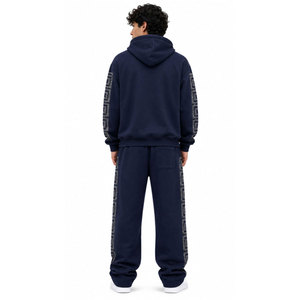 Ensemble de survêtement streetwear pour homme à capuche, coupe ample, en coton, avec sweat-shirt à manches longues et pantalon imprimé lettres, idéal pour l'automne - Product Image 4