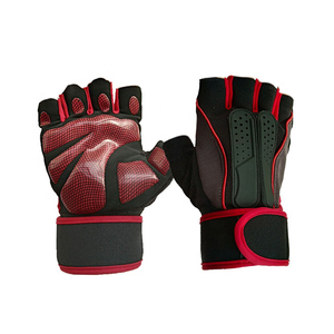 Gants de fitness demi-doigts en vinyle respirants, légers, antidérapants, pour musculation, entraînement en salle de sport, unisexe, noir et rouge, à enfiler - Product Image 6