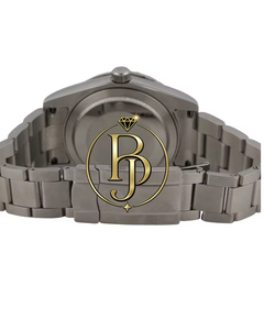 Reloj de pulsera Briva Luxury Silver Diamond B-047-1 con marcadores de bisel brillantes en rojo intenso, diseño elegante, movimiento de cuarzo, acero inoxidable - Product Image 5