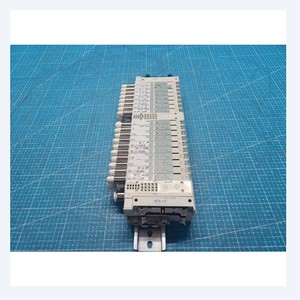 Ensemble de distributeur de soupapes solénoïdes CKD N4E0-T53R + N4E0-QX + N4E020-M + N3E0660-M + N4E0-QX-C + N4E0-T53 d'occasion, modèle Legacy Semic - Product Image 4