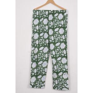Conjunto de Pijama con Estampado Étnico Hecho a Mano, Ropa de Dormir de Algodón Satinado Vintage, Manga Tres Cuartos, Cierre de Botones al Frente, Ropa para Estar en Casa - Product Image 6