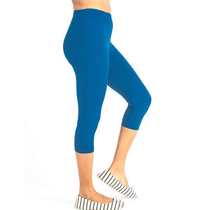 Fabricant Professionnel – Leggings Capri Femme Slim Fit de Haute Qualité – Modèle 2025 – Créez Vos Propres Leggings Capri Femme – Service OEM - Product Image 3