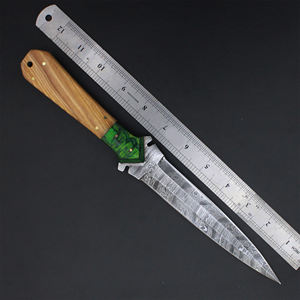 Cuchillos de caza construidos con una superficie texturizada en el mango para un agarre estable en climas fríos, cuchillos de caza para uso en campo. - Product Image 6