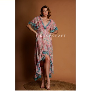 Robe longue bohème à col en V et manches évasées pour femme, légère, respirante et élégante, en soie, coupe asymétrique, vente en gros - Product Image 1