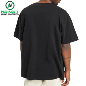 เสื้อยืดโอเวอร์ไซส์สีดำสำหรับผู้ชาย ลายตัวอักษร ผ้าฝ้าย 100% เนื้อหนา ดีไซน์ไหล่ตก - Product Image 5