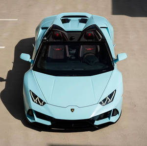 Produit TOP d'occasion en parfait état : Lamborghini Huracan EVO Spyder 2024, V10 de 631 ch - Product Image 2