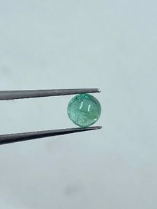 Elegante Gema Redonda de Esmeralda Sintética de 5MM 0.57Cts, Suelta para Joyería - Product Image 2