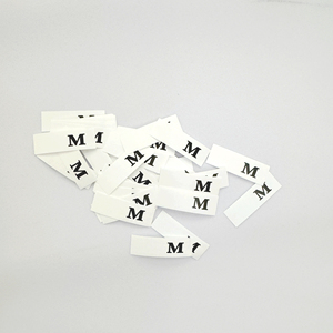 Etiquetas personalizadas para ropa de cuello trasero | Etiquetas autoadhesivas de talla XS a XXXL para camisas, prendas de vestir y ropa de moda - Product Image 3
