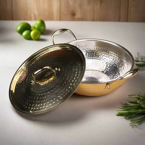 Cuenco de Latón Premium Hecho a Mano con Tapa, Calentador de Alimentos Martillado, Cazuela para Buffet, Proveedor Mayorista - Product Image 3