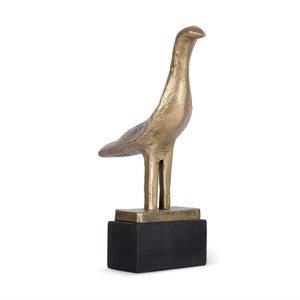 Sculpture d'oiseau mouette en métal doré avec base noire, figurine d'oiseau côtier moderne, objet décoratif de table pour la maison et le bureau - Product Image 1